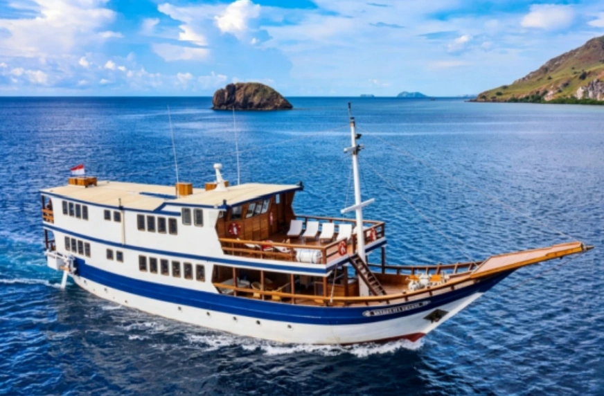 印度尼西亚海龙号 (SEA DRAGON) 拖船建造项目